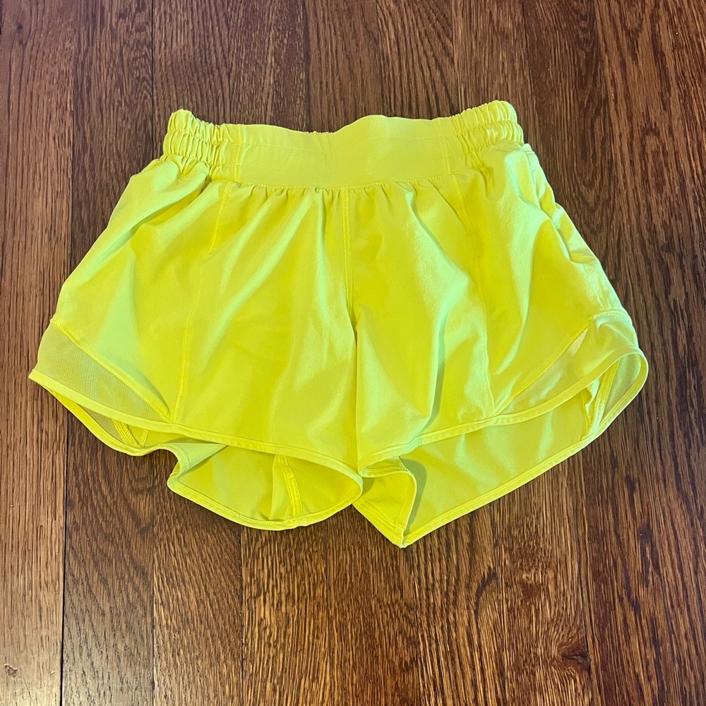 Lululemon Hotty Hot Shorts Sonic Yellow